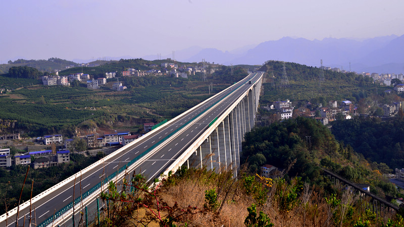 通往省城的路