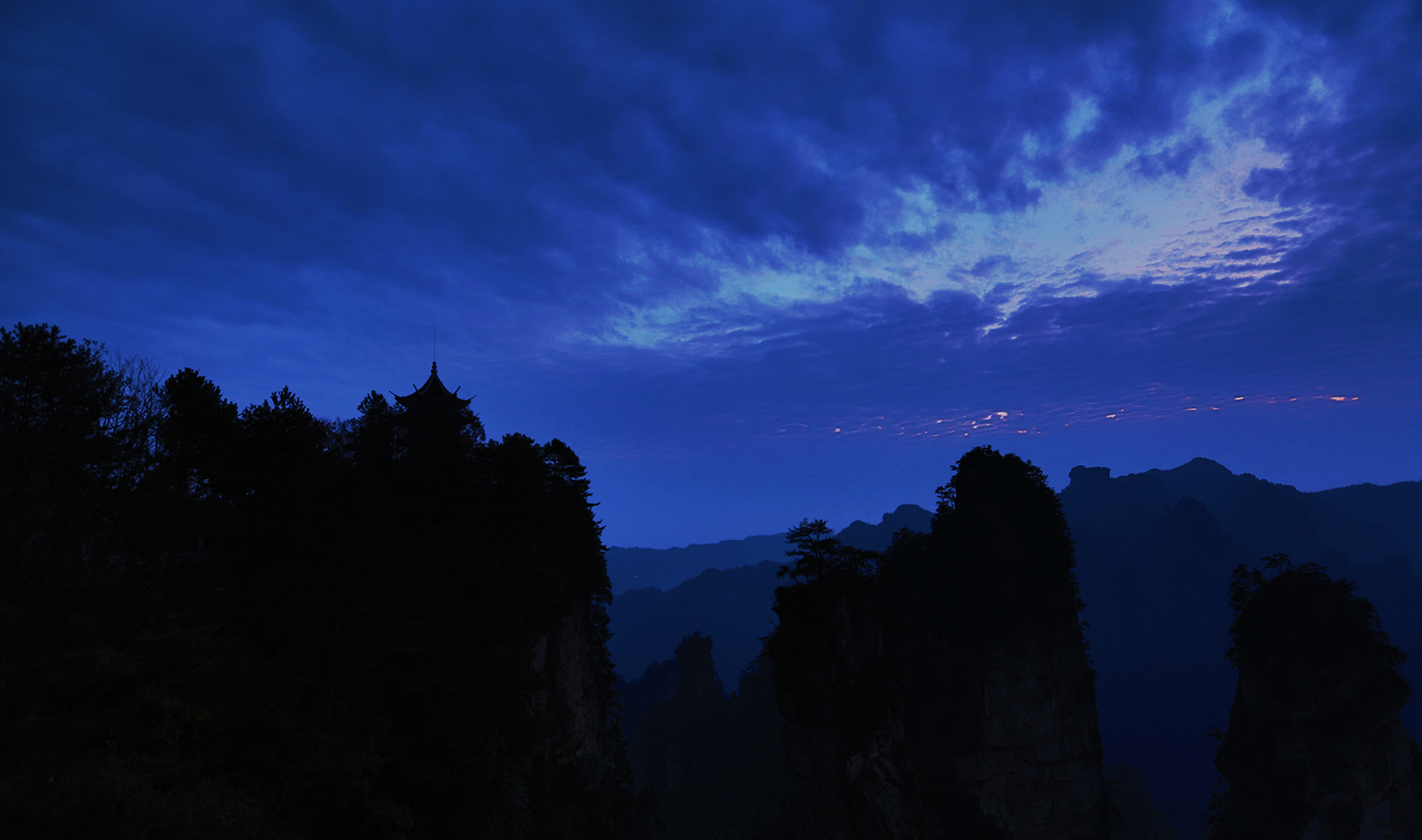 六奇阁夜色