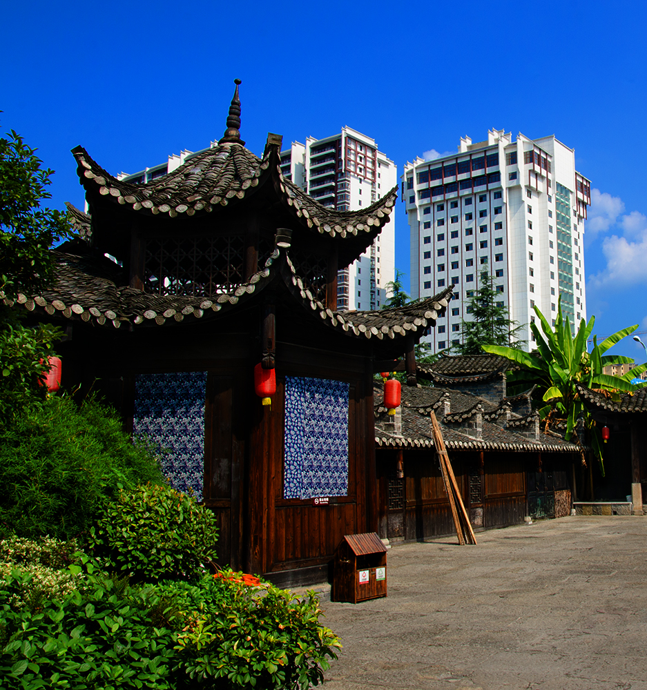 对比