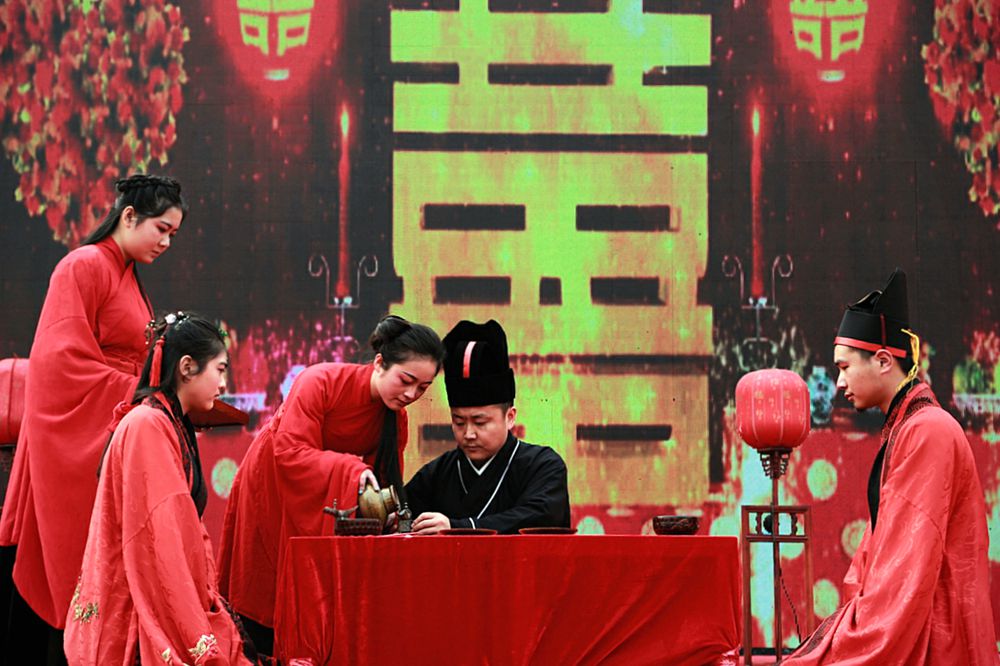 新年喜事多