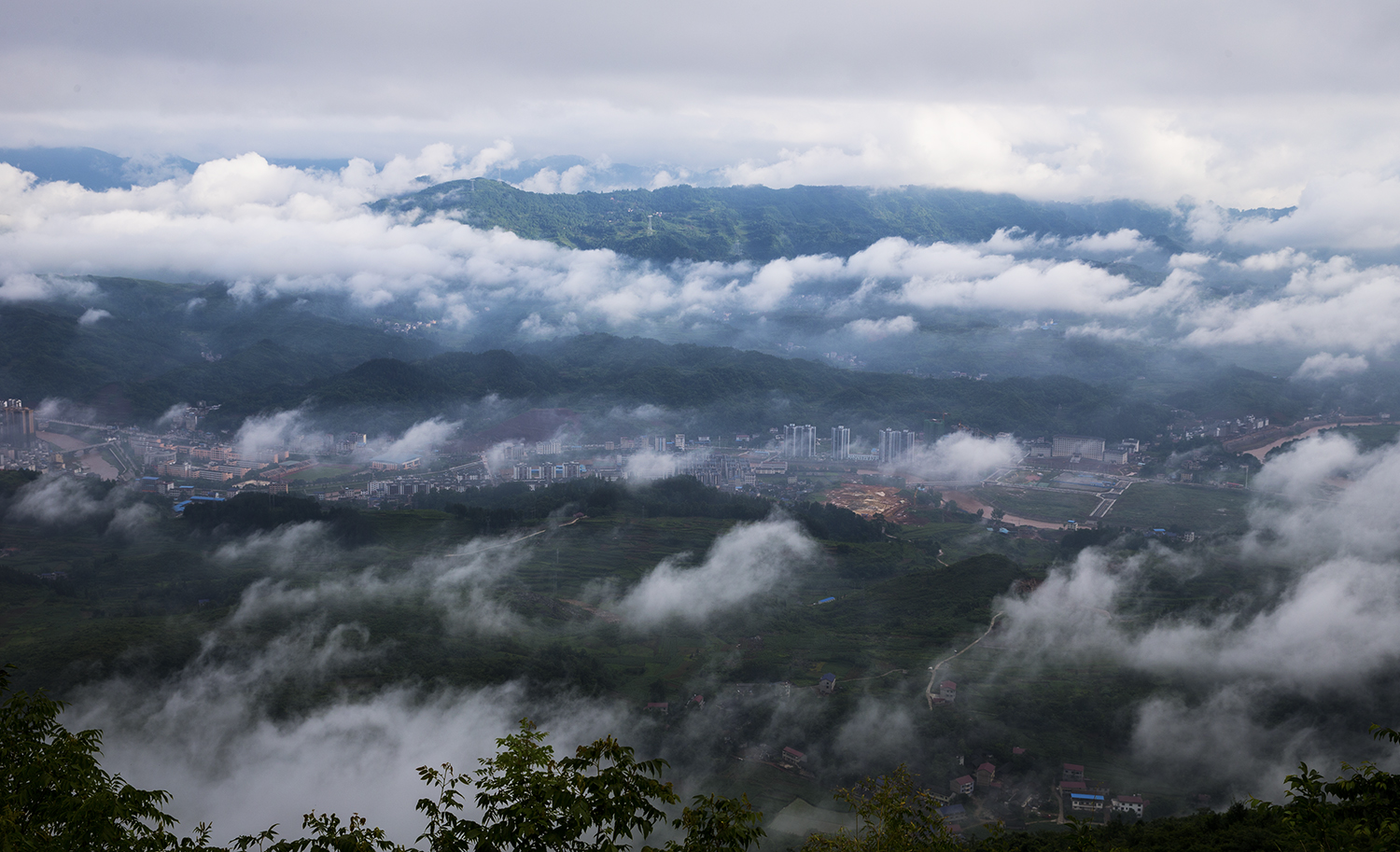 美丽山城
