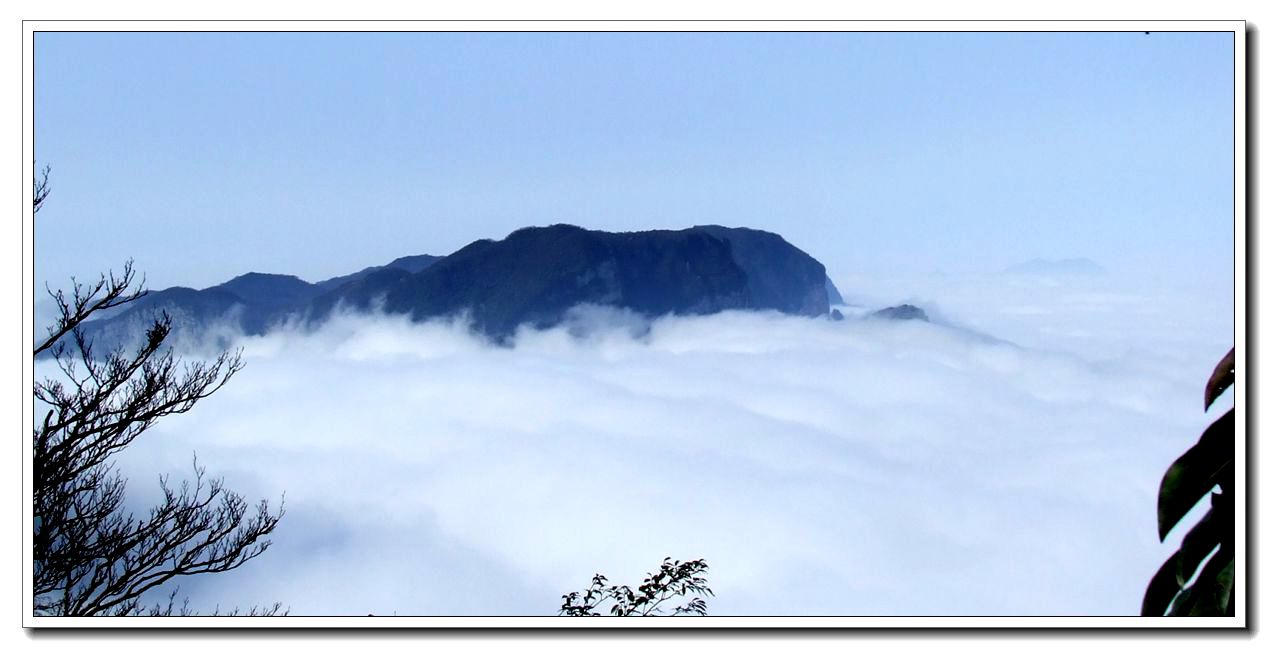 天门山云海