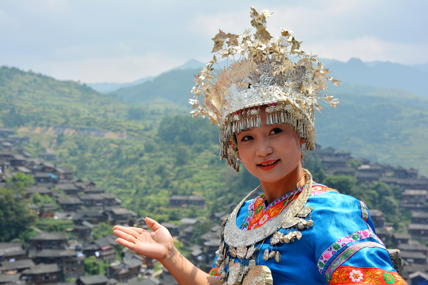 苗家山寨的女人