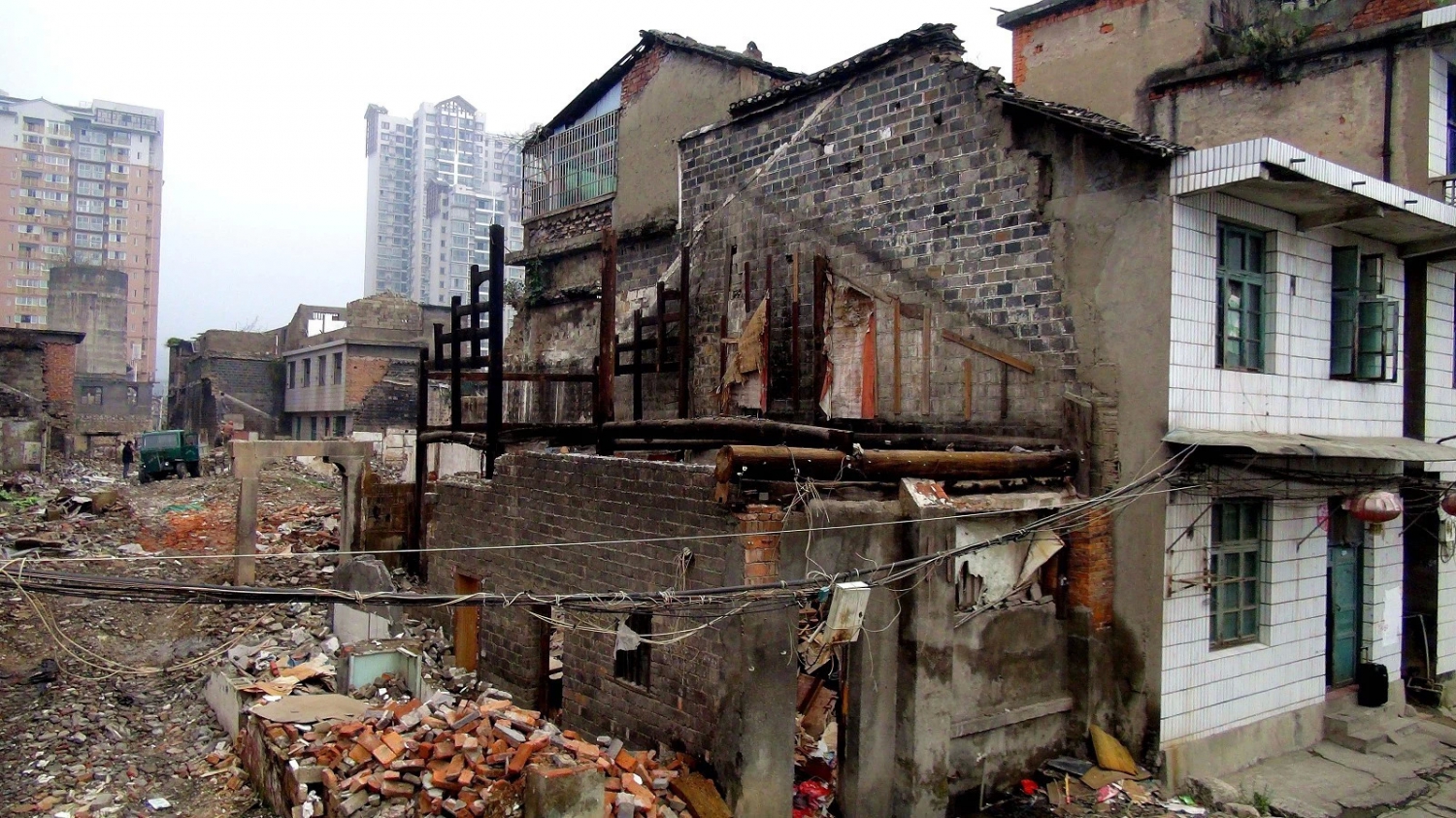 拆迁中的南门口