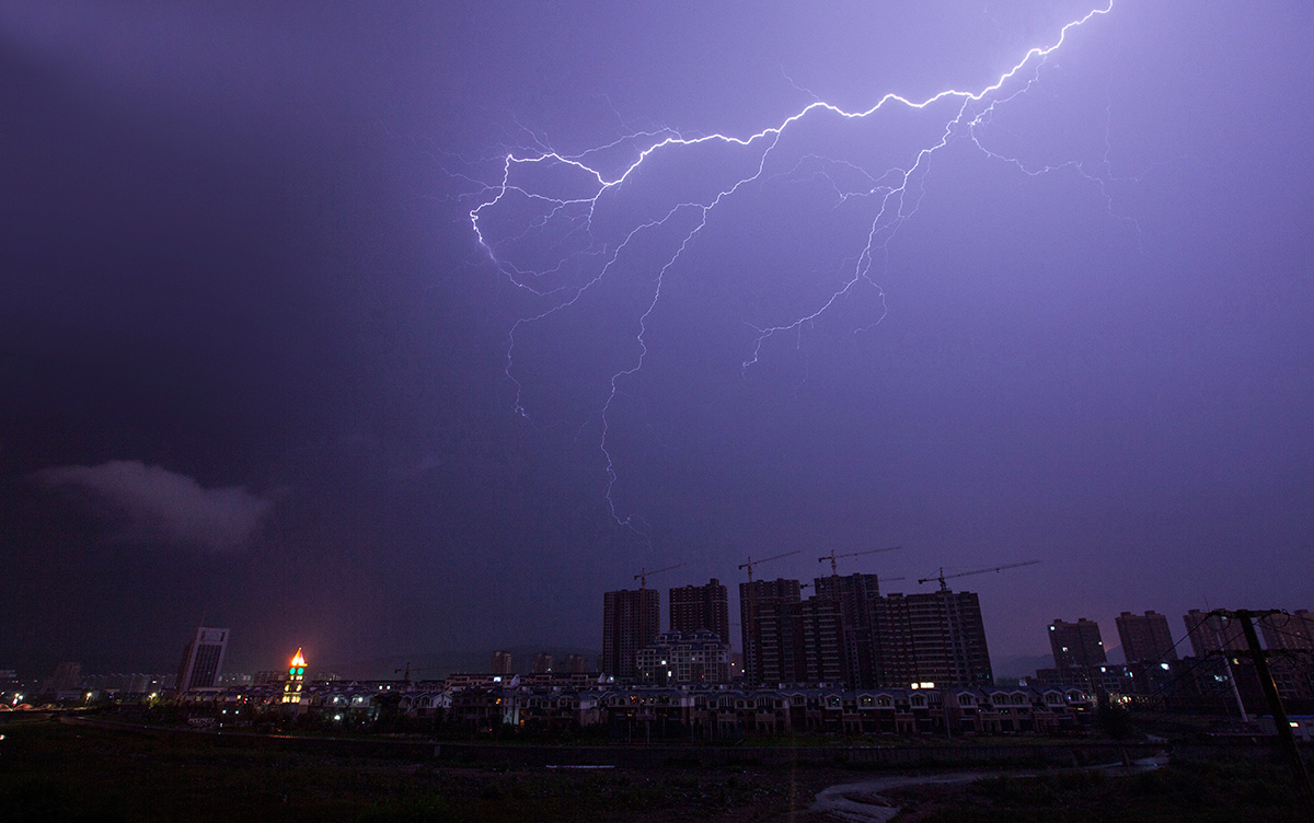 雷雨之夜