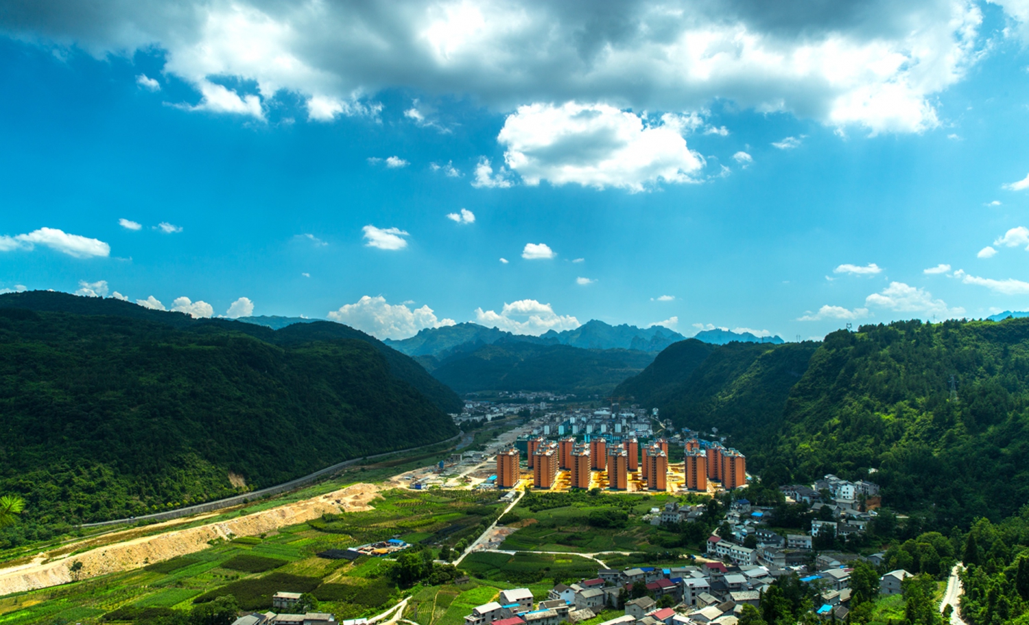 岩门新村
