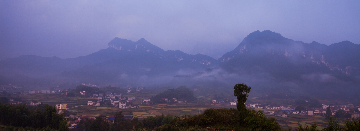 仙山下的山村—小坪村