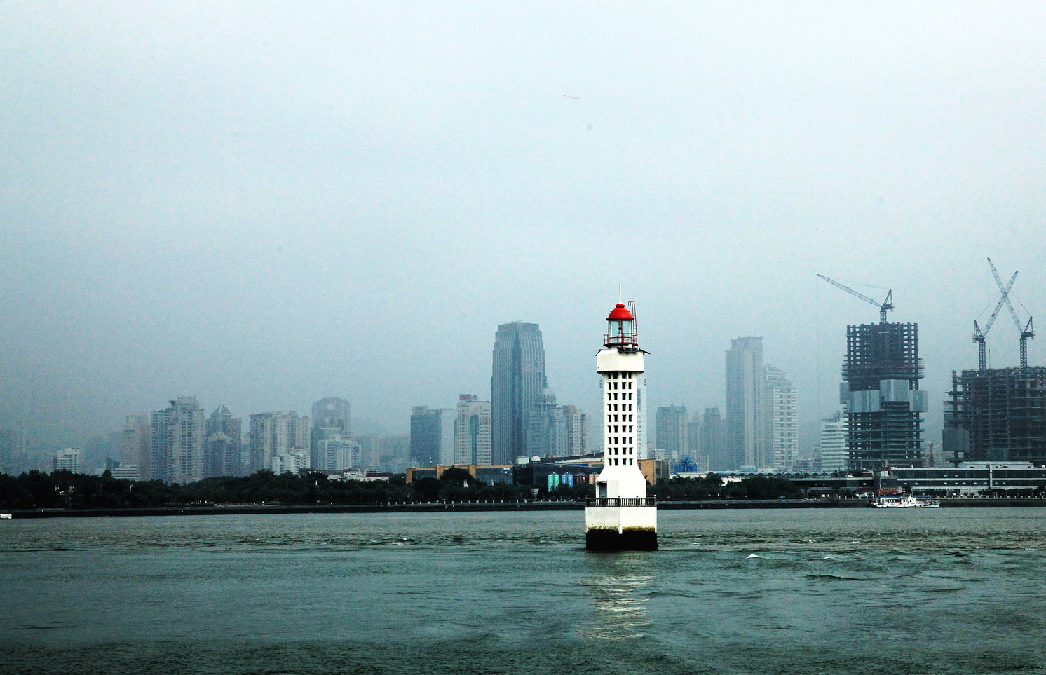 厦门港灯塔