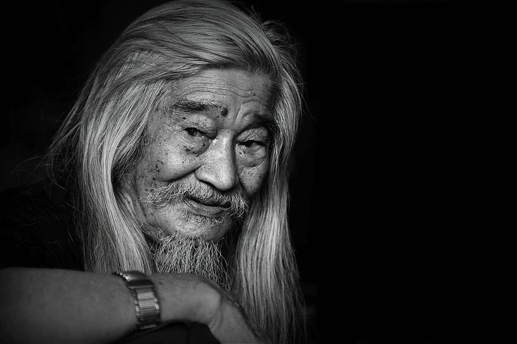 华发苍颜