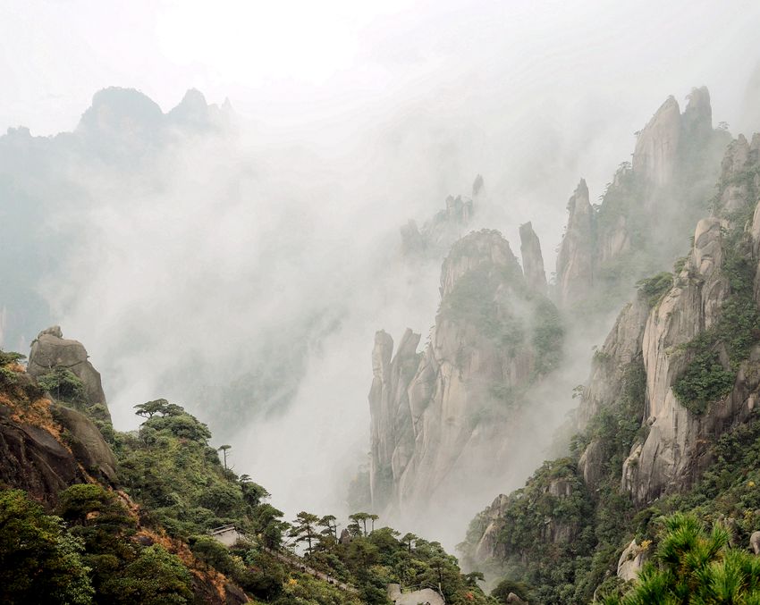 山中云雾