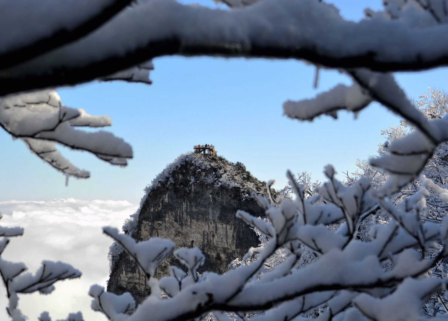 玉壶峰