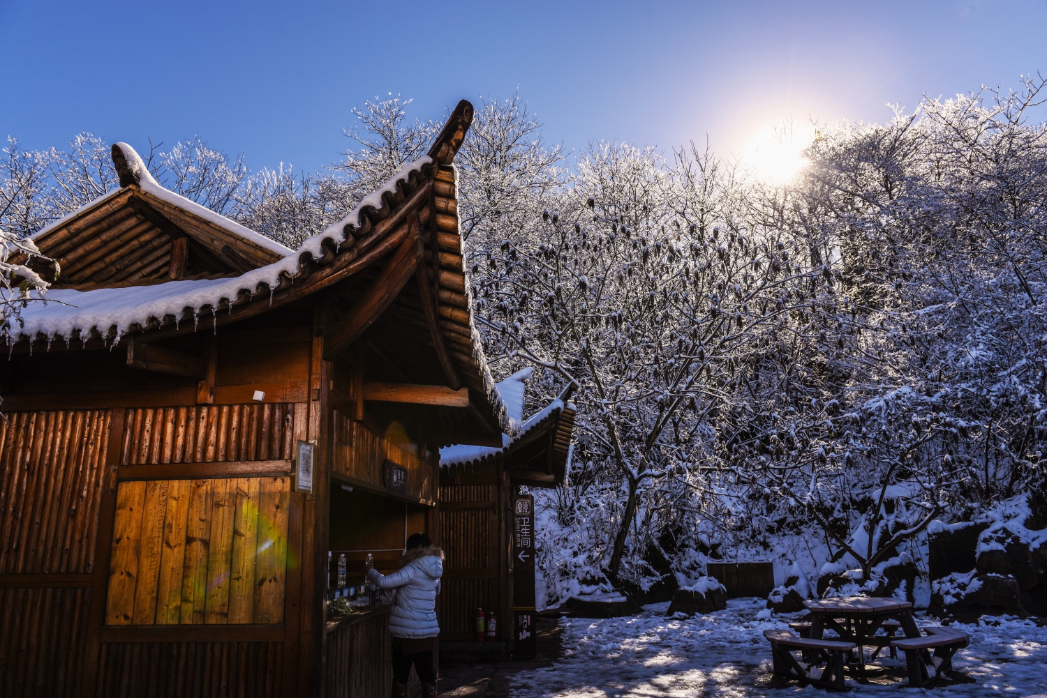 天门山初雪
