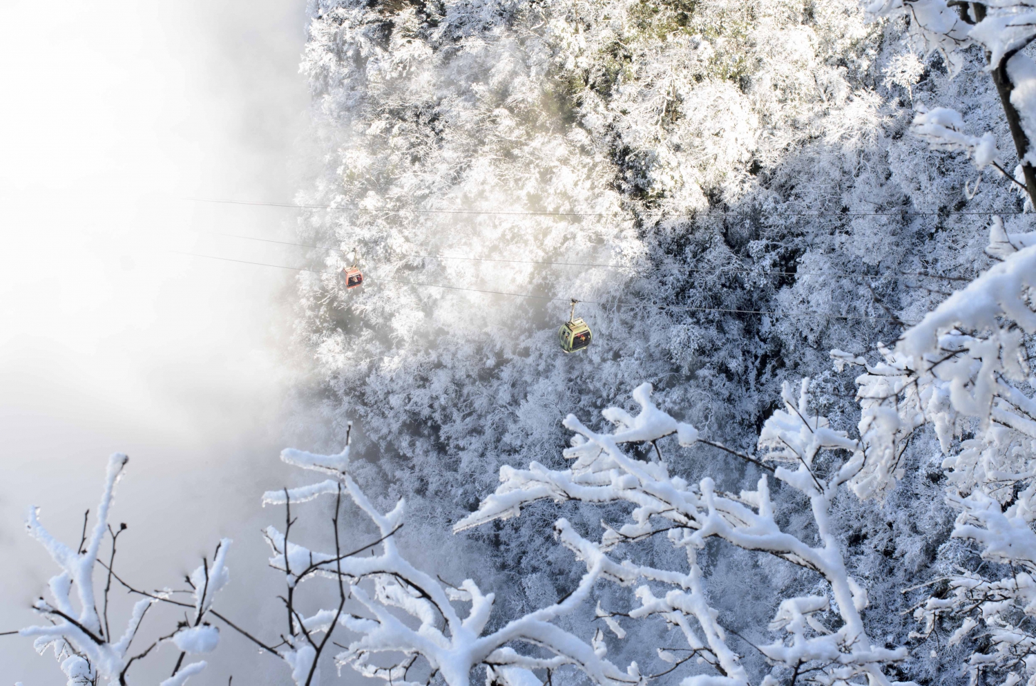 雪中索道