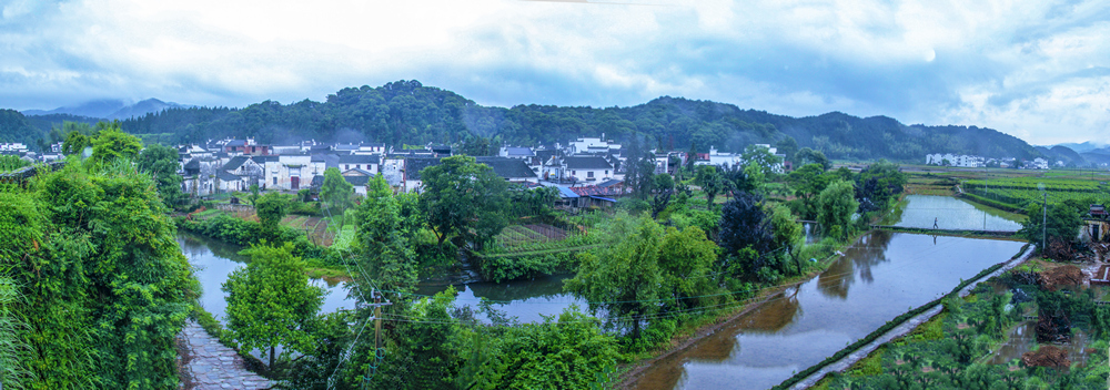 雨后乡村