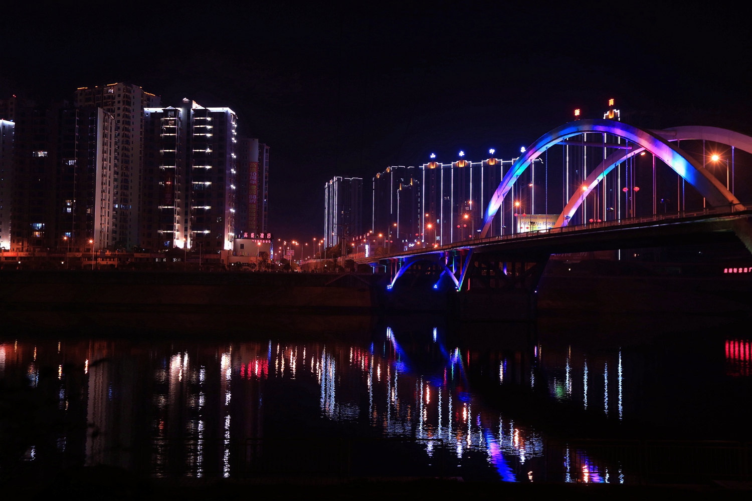 大庸桥·夜色