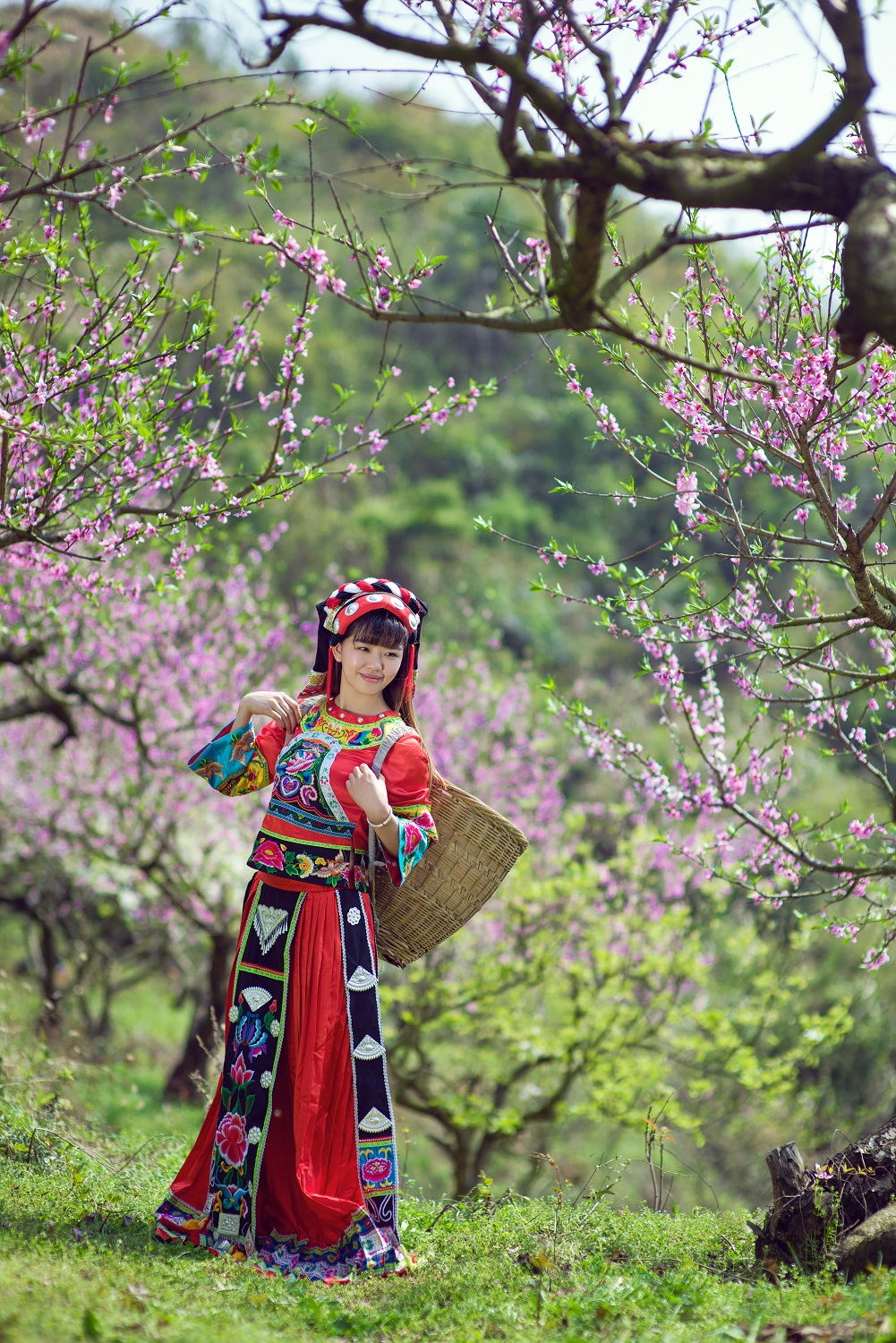 踏青土家妹-9