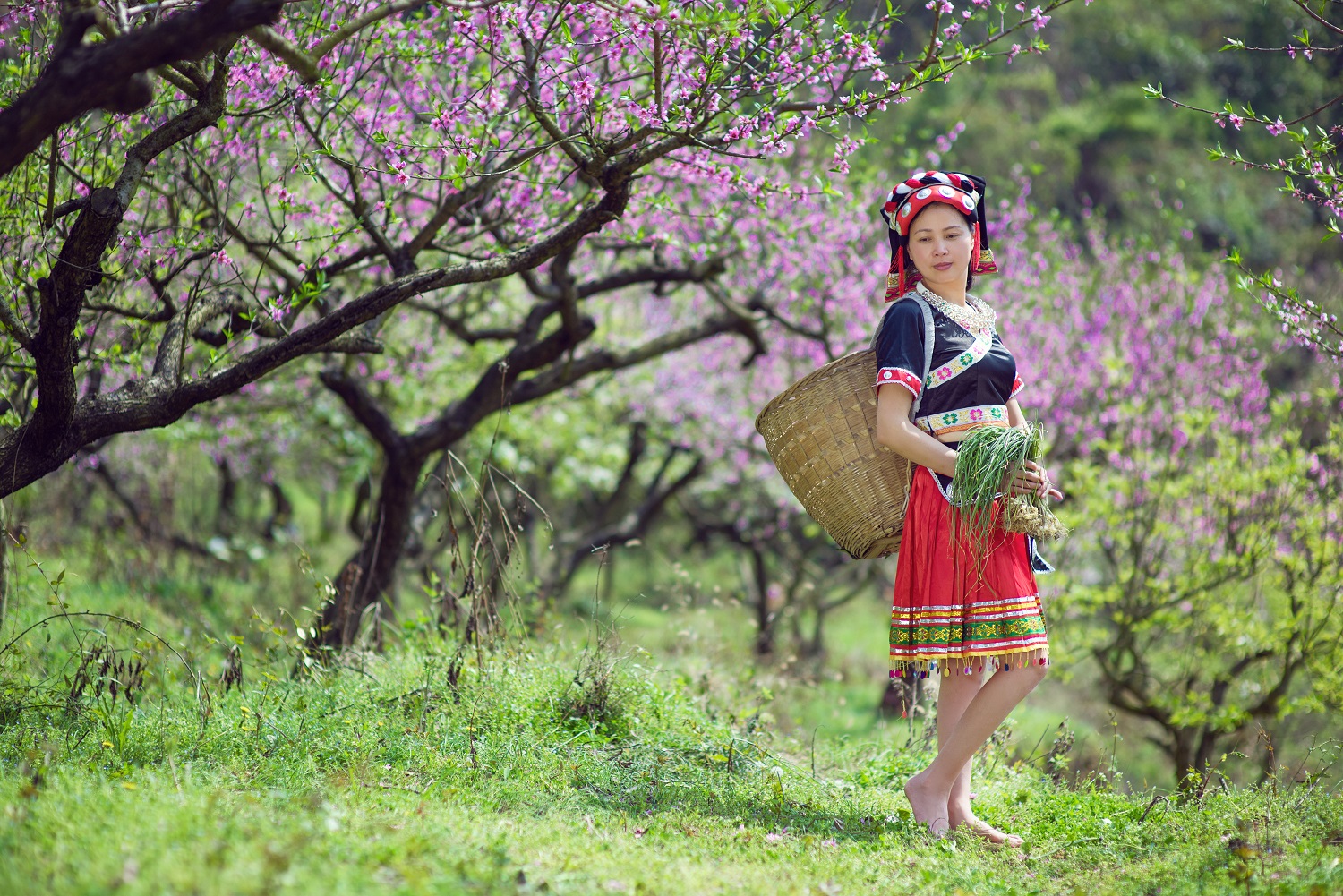 踏青土家妹-3