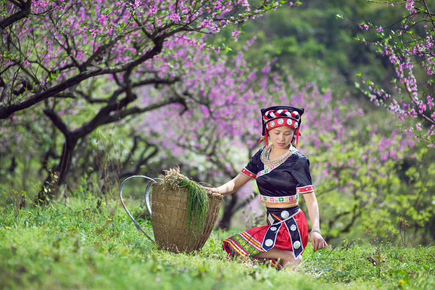 踏青土家妹-7