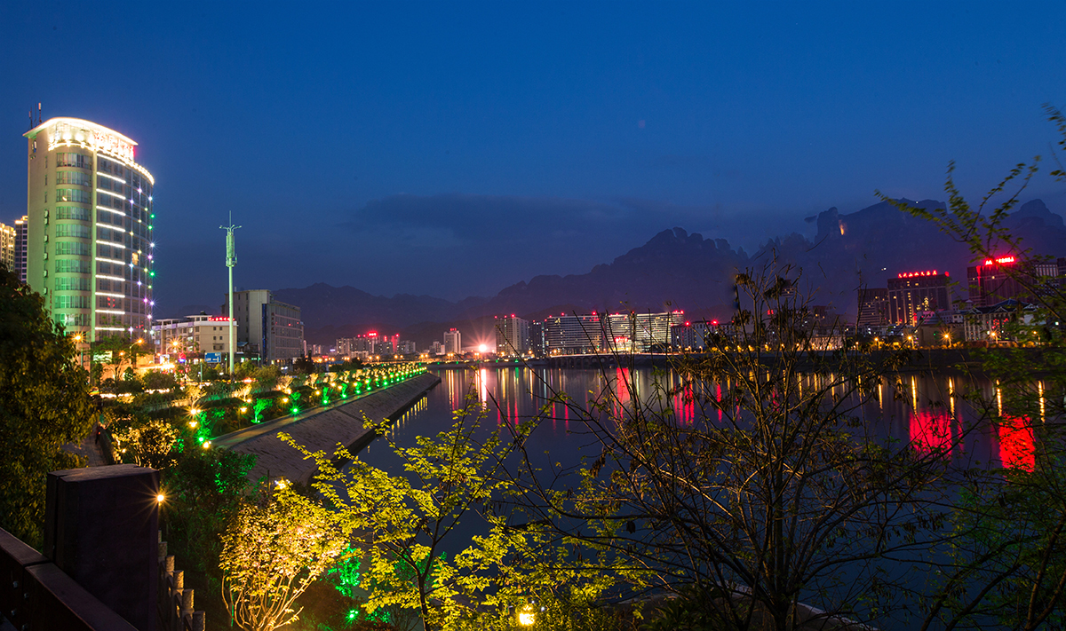 澧水夜色