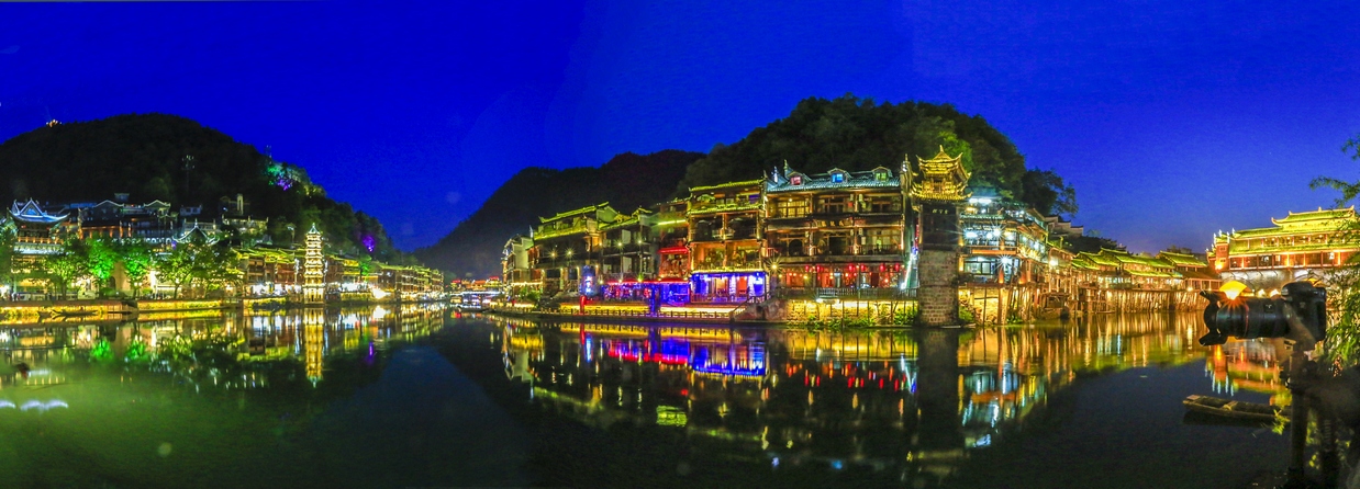 1。沱江夜色A