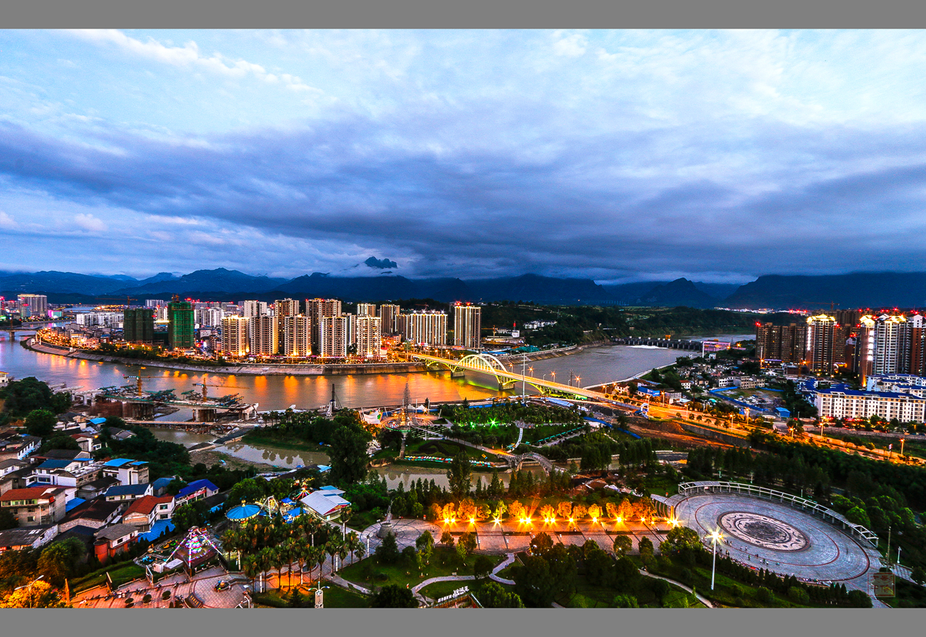 张家界月亮湾公园景色