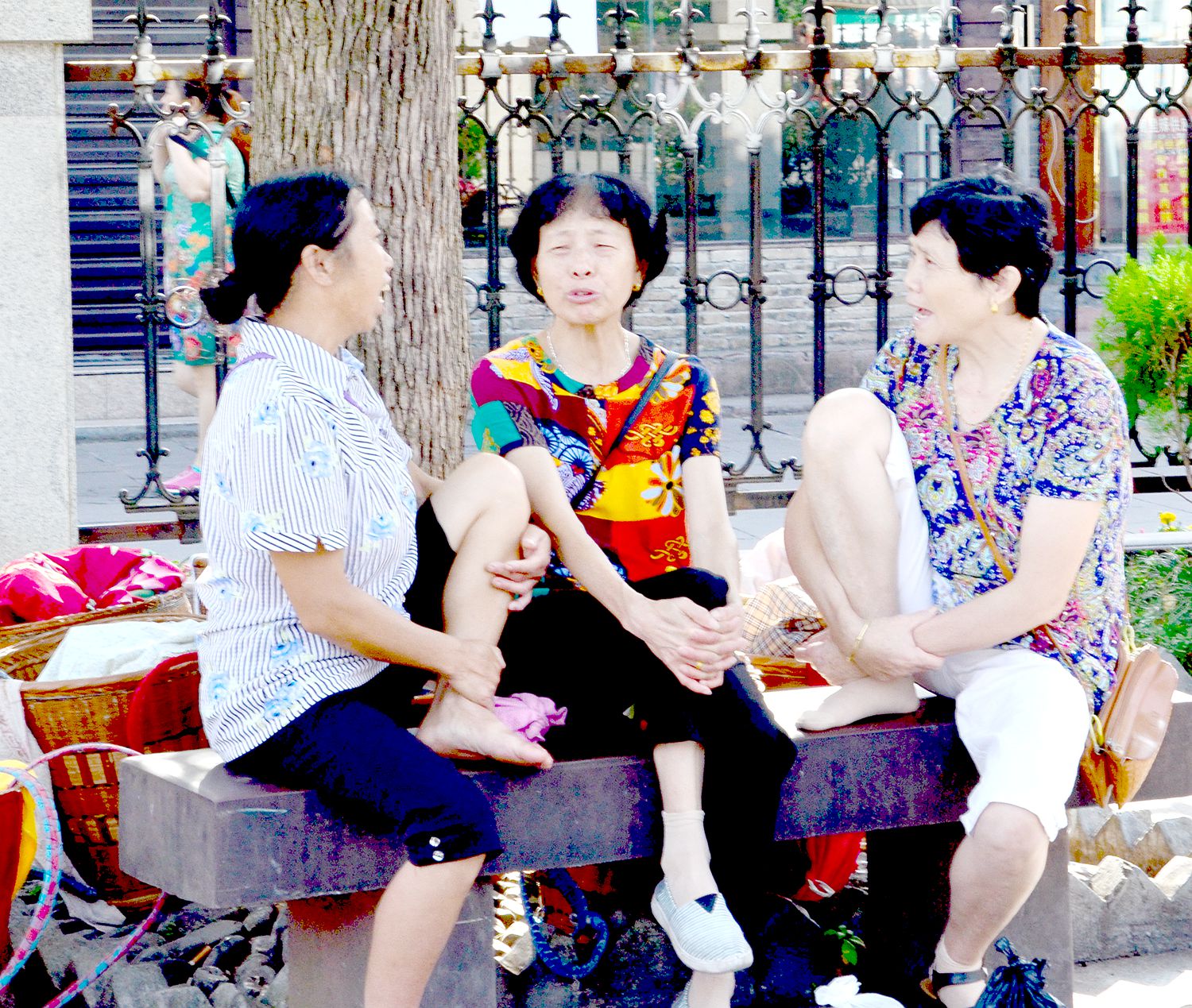 “我先说~~”
