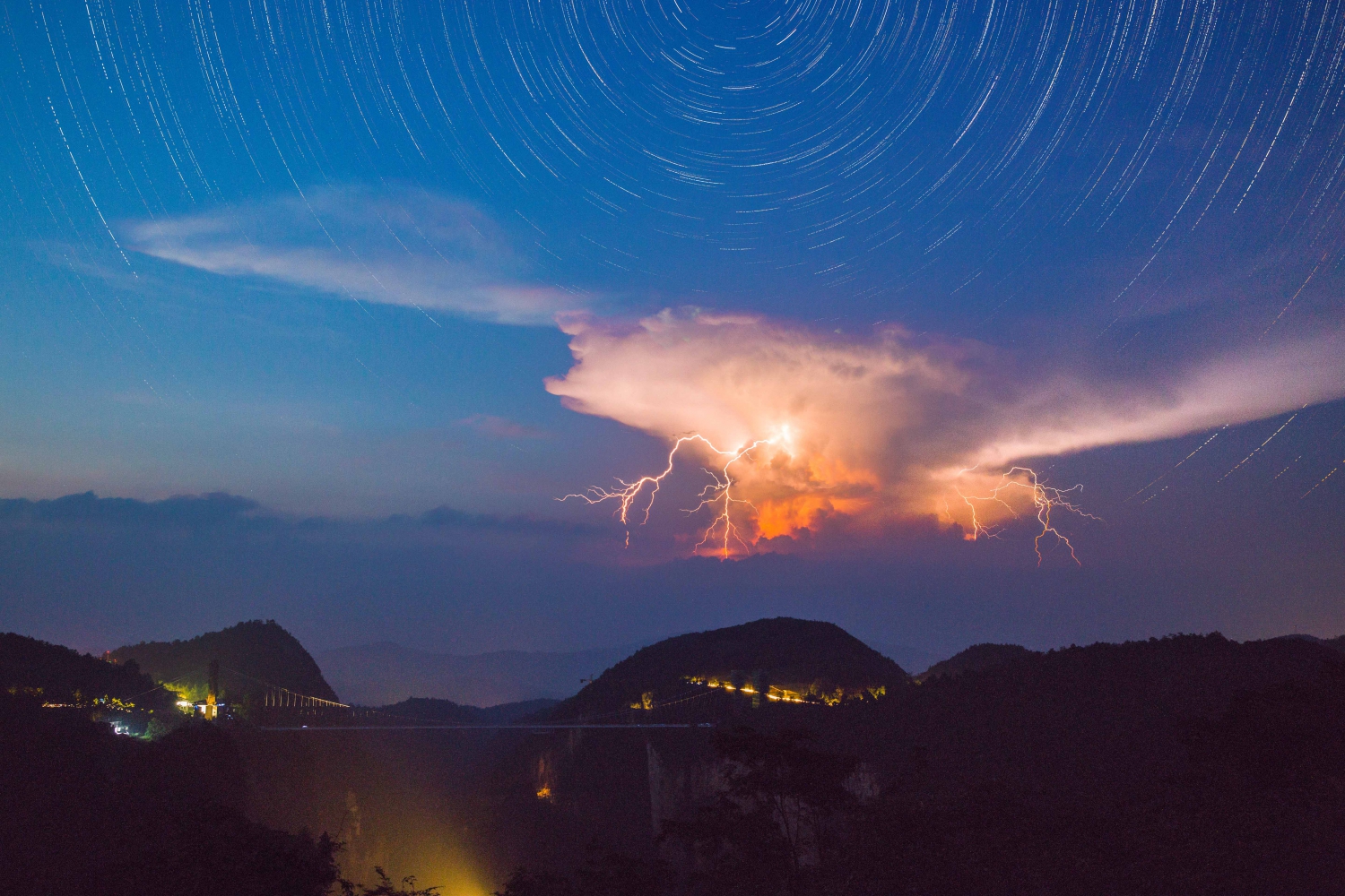 星耀云天渡