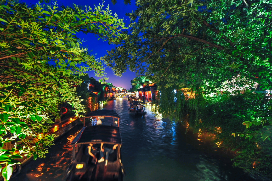 夜泊