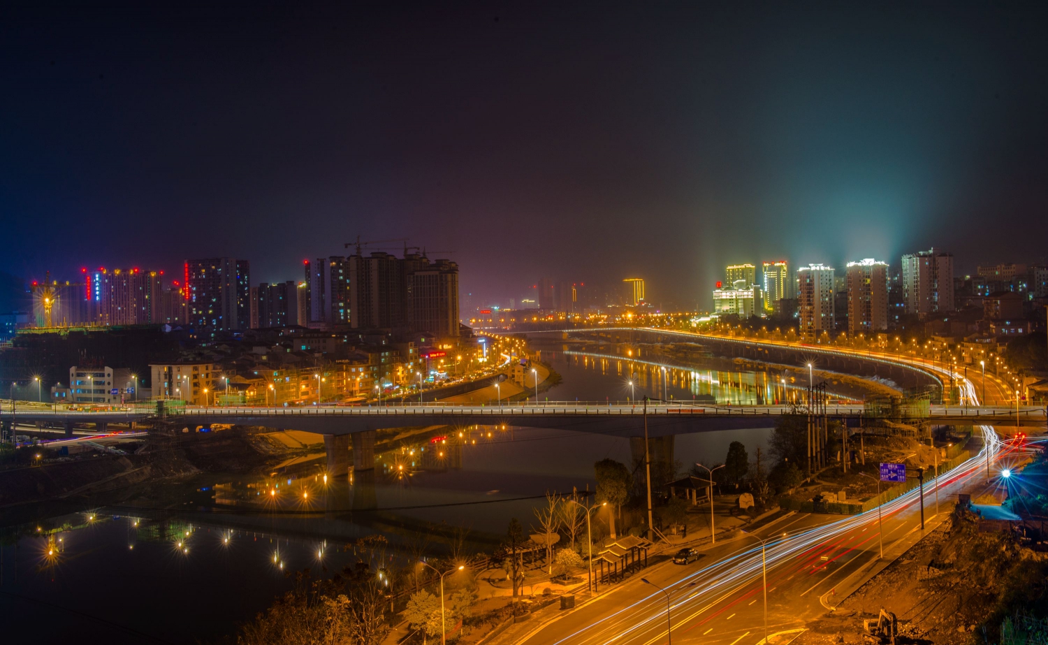 新澧水大桥夜色
