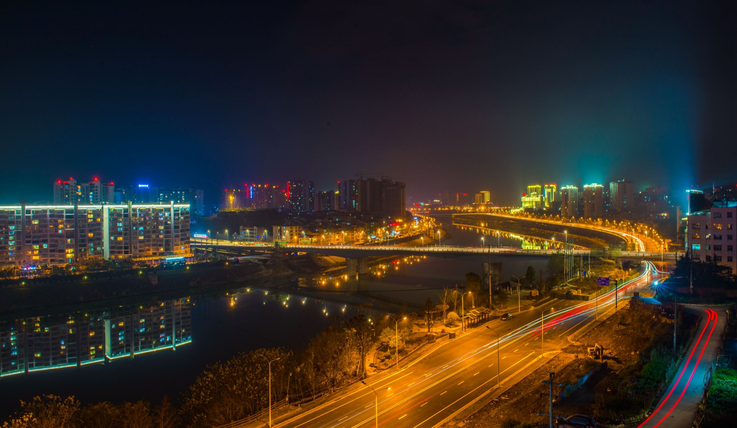 新澧水大桥夜色