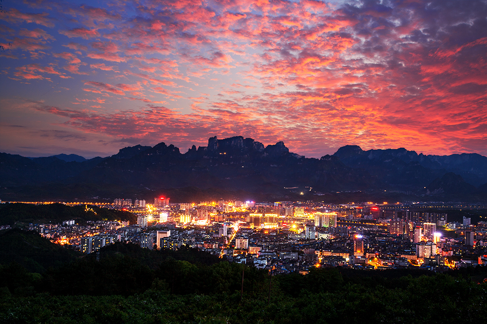 城市名片天门山