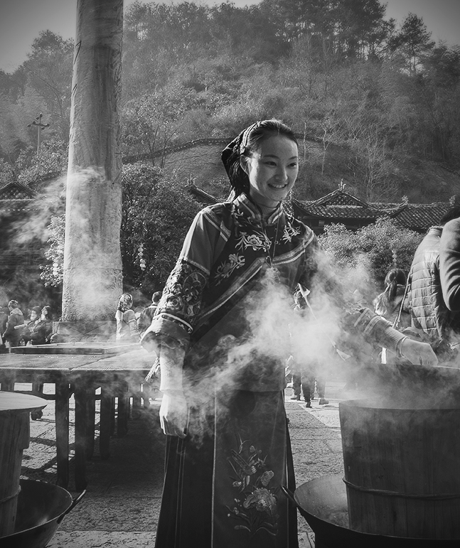 土家妹忙年