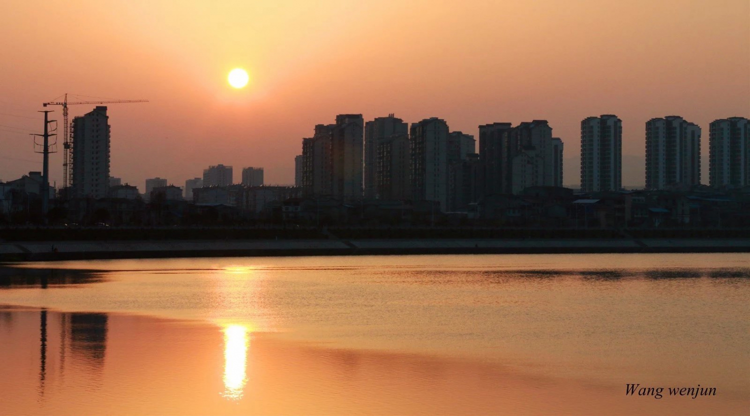 城市余辉