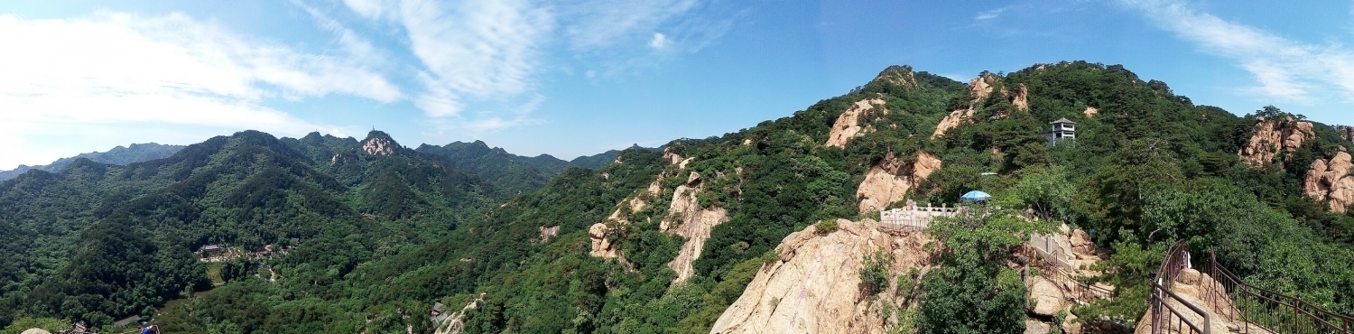 西江苗寨