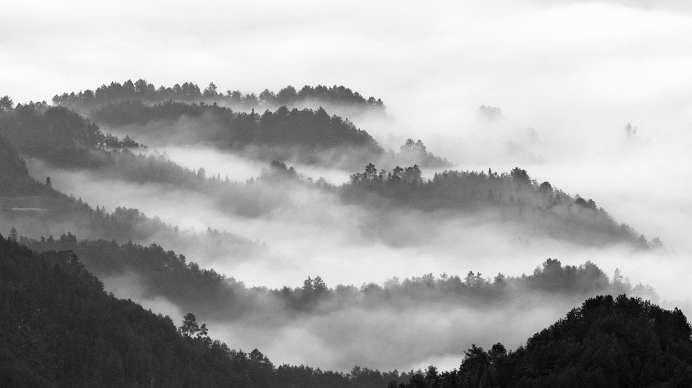 水墨天泉山