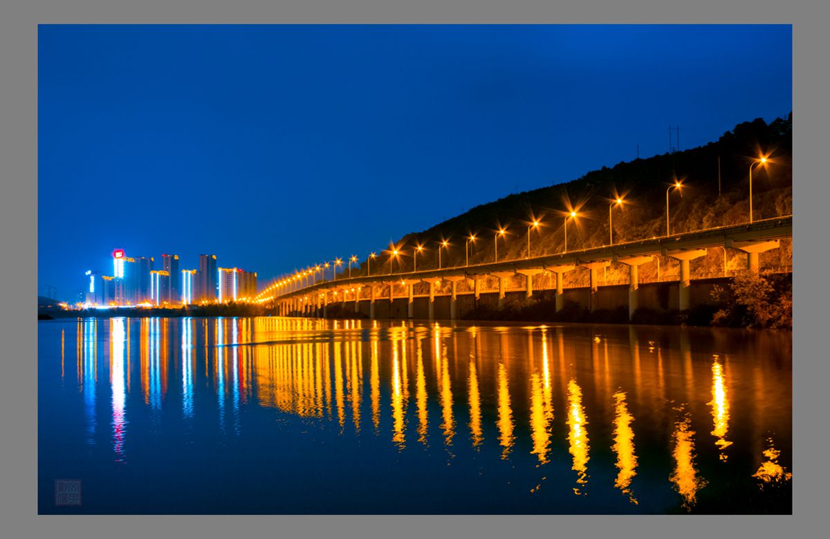 高架桥夜景