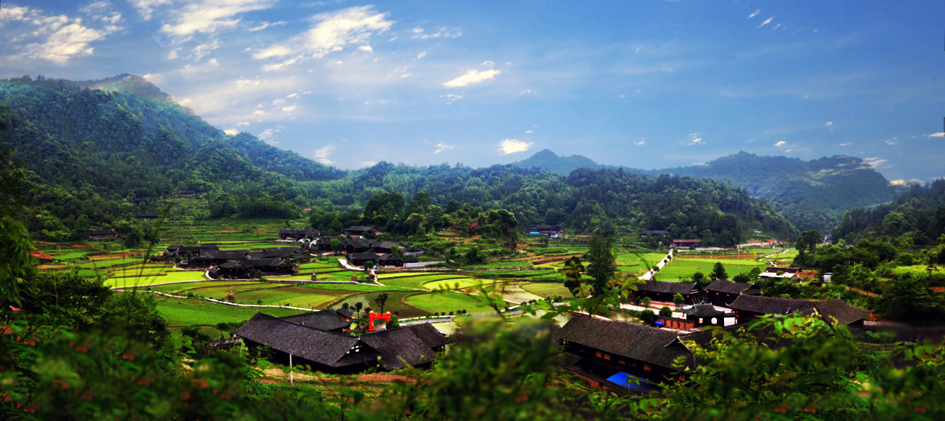 土家山寨一石堰坪村
