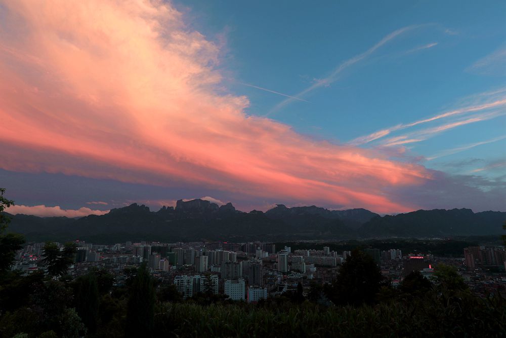 庸城的天空