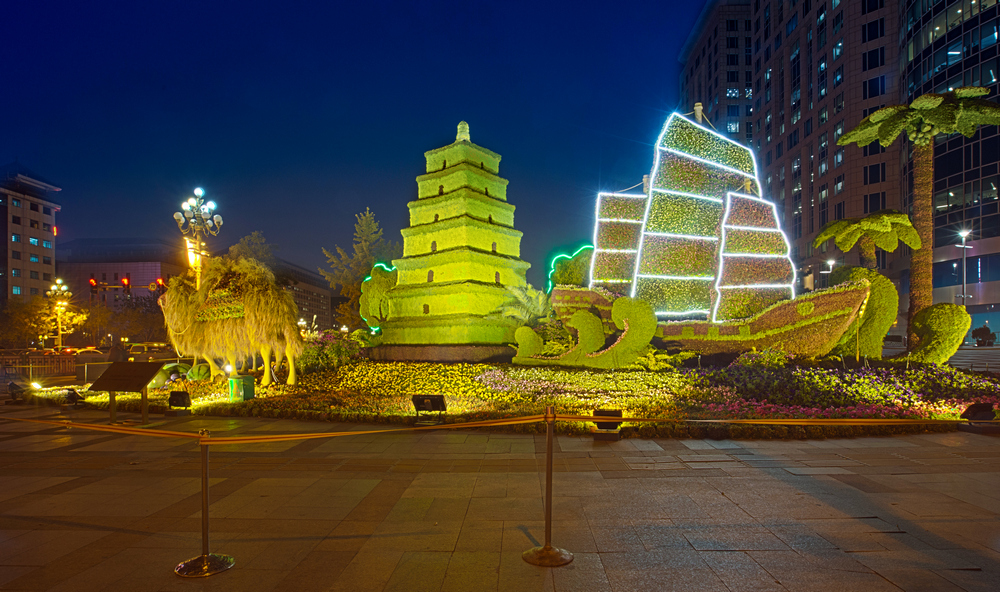 北京东单街景夜色