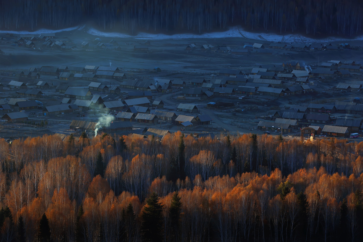 在哪遥远的小山村