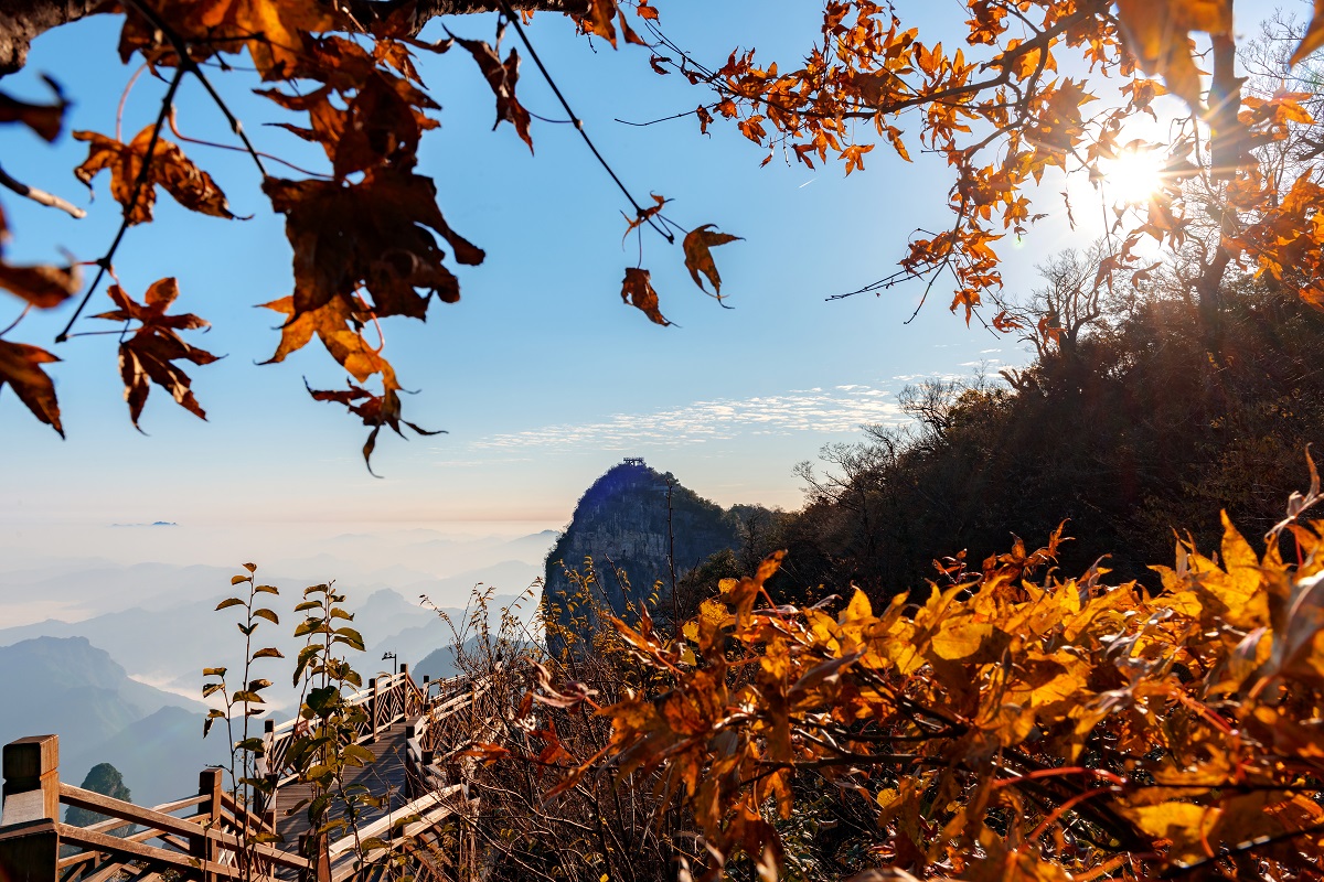 天门山秋色