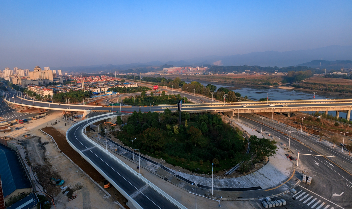 改建中的澧水大桥