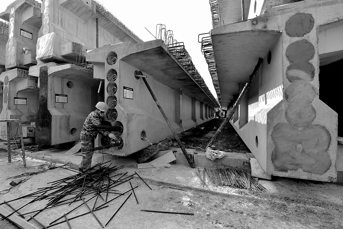 高铁桥梁预制场-2