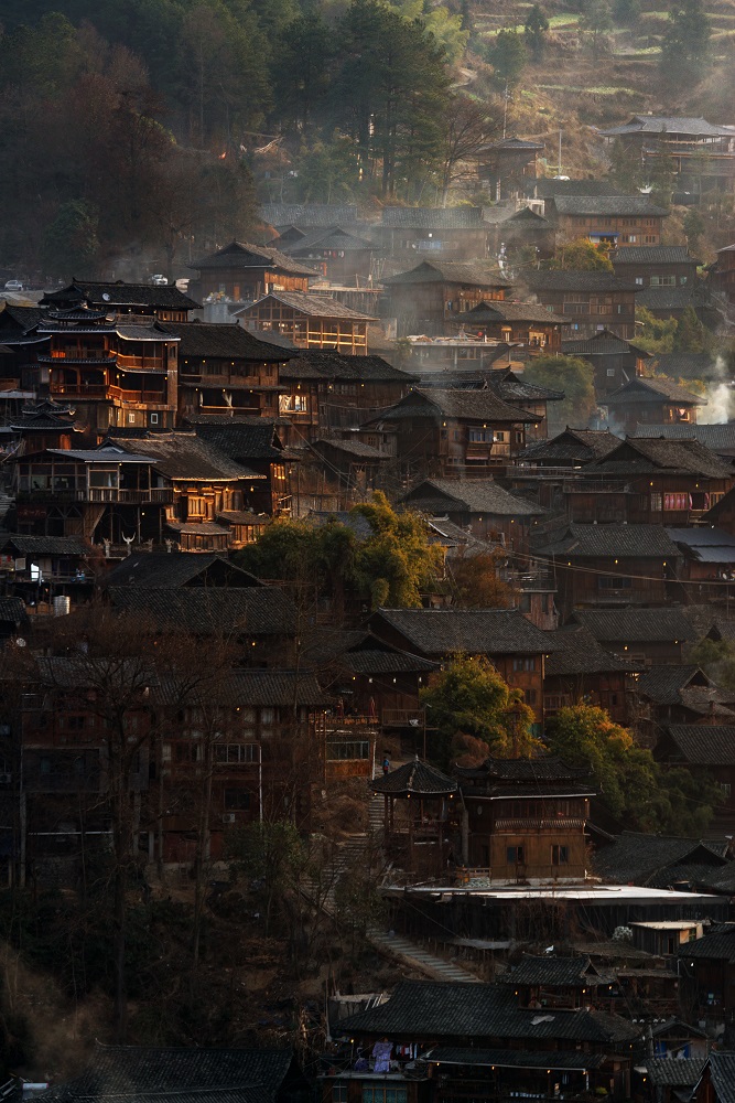 苗乡的早晨