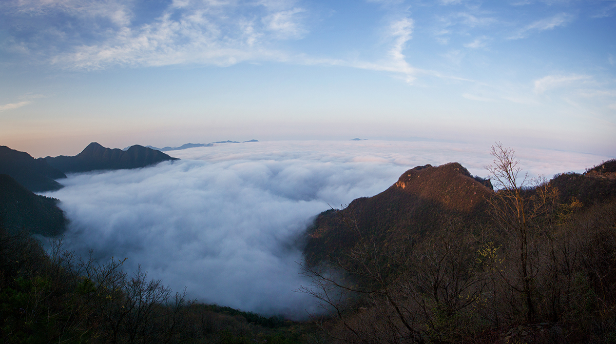 云涌五雷山