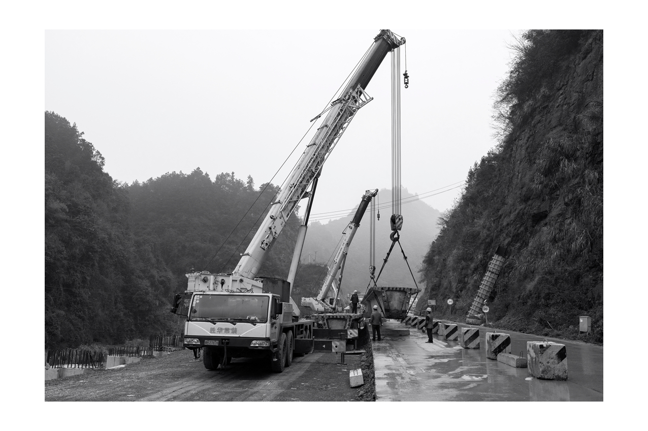 武陵大道扩建施工中