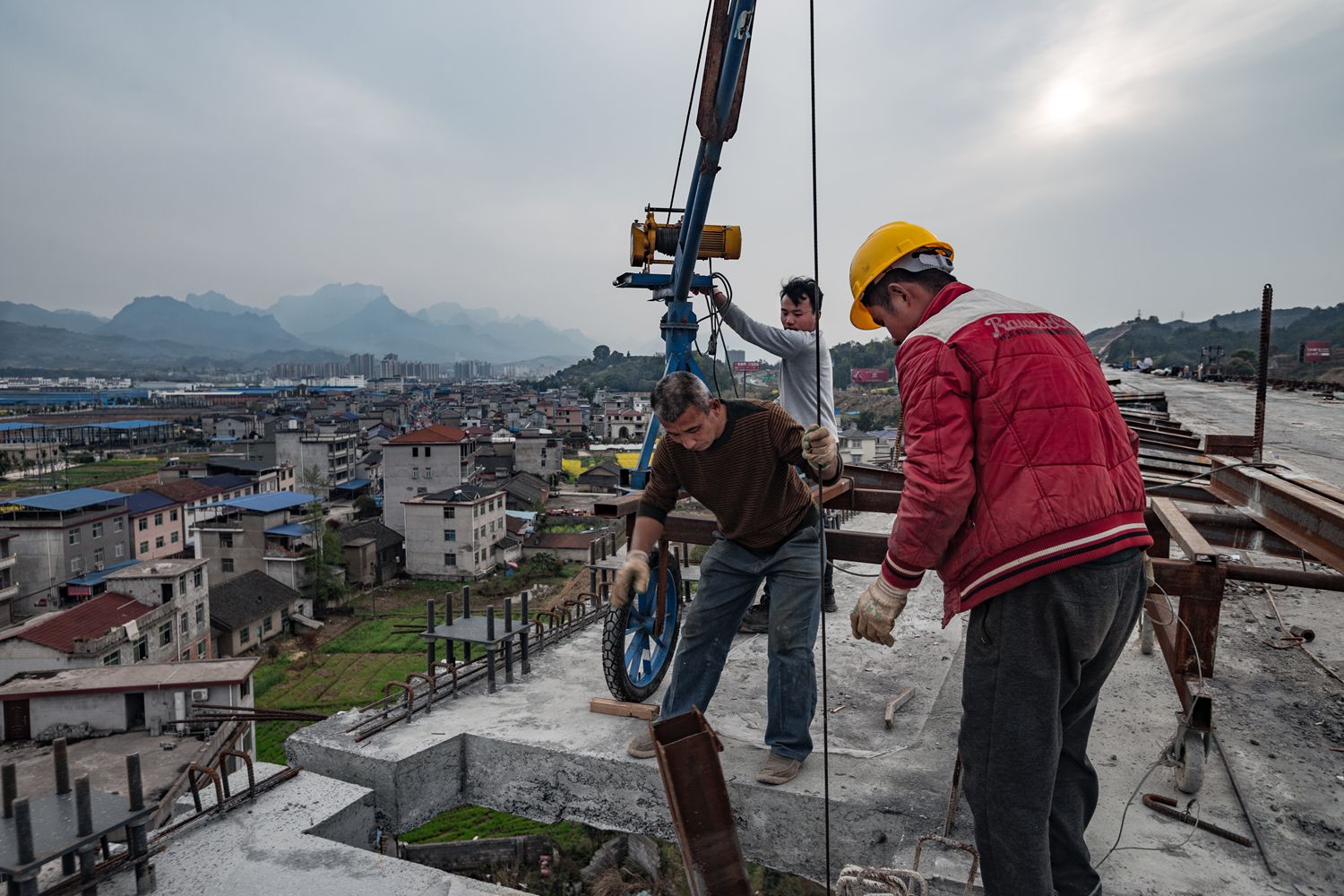 张家界高铁建设者-4