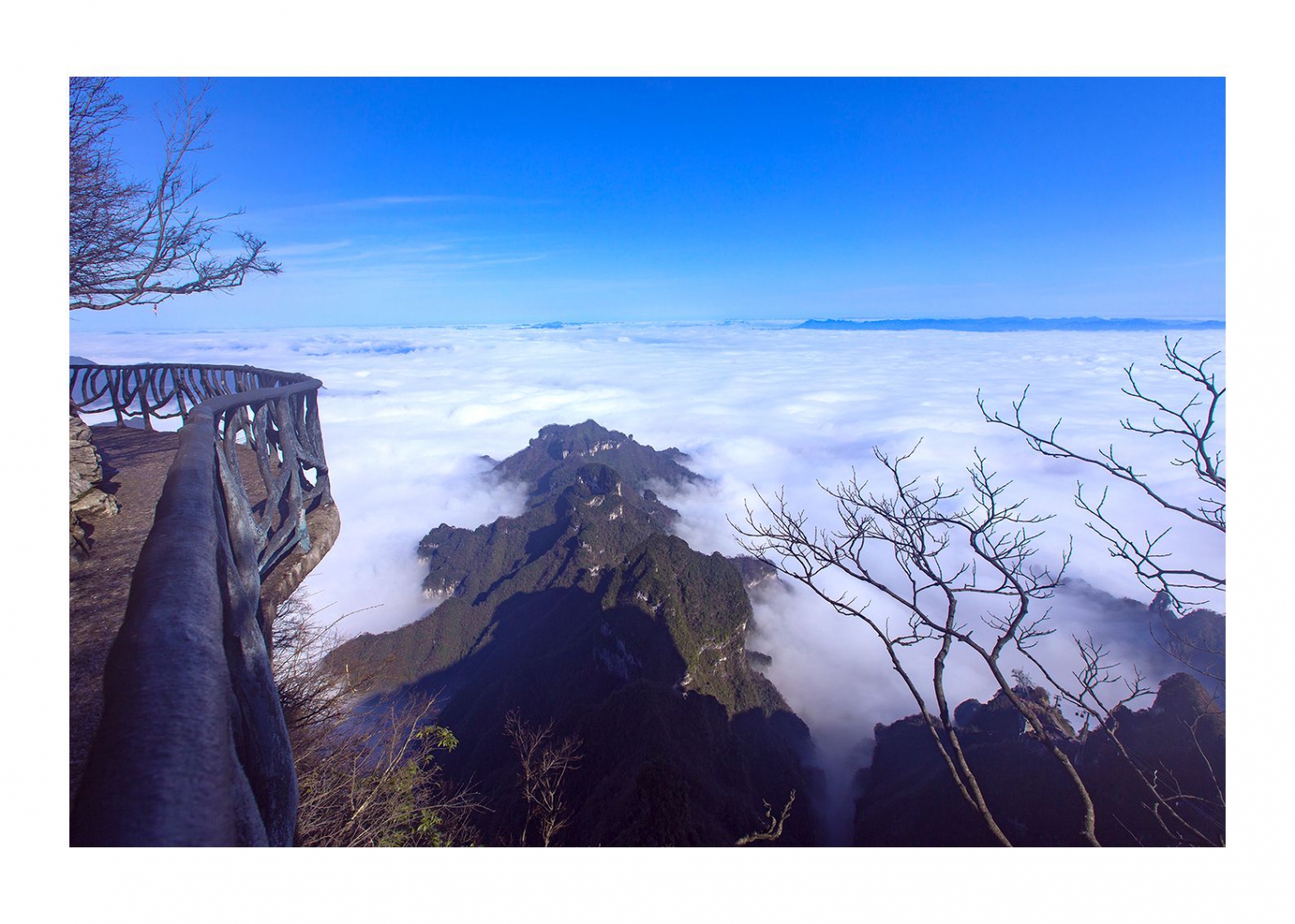 天门山云海