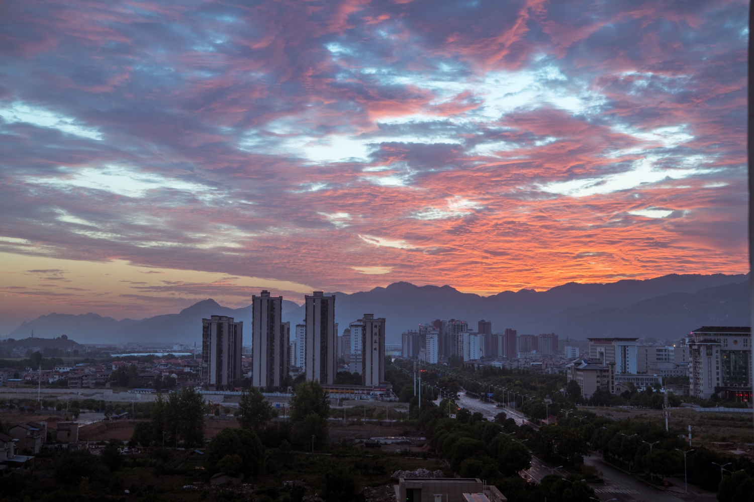 晨曦