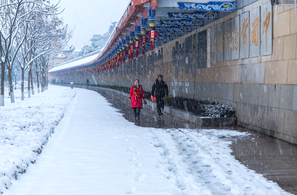 风雪诗墙